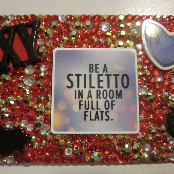 Red & Gold Bling Diva Magnet - Picture 3 of 6